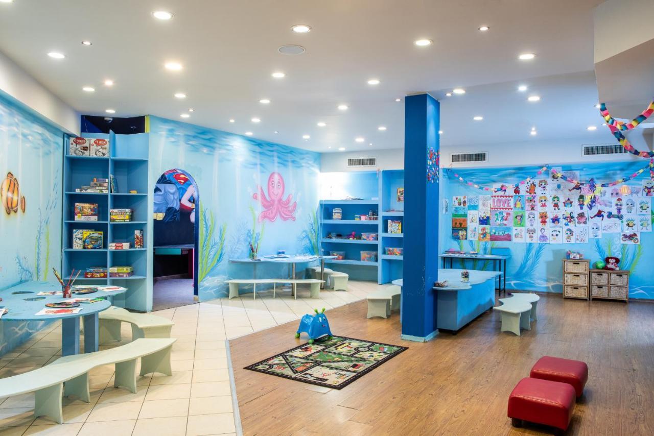 Vert Hotel Eilat By Afi Hotels 외부 사진 The interior of the Children's Museum of Oakville